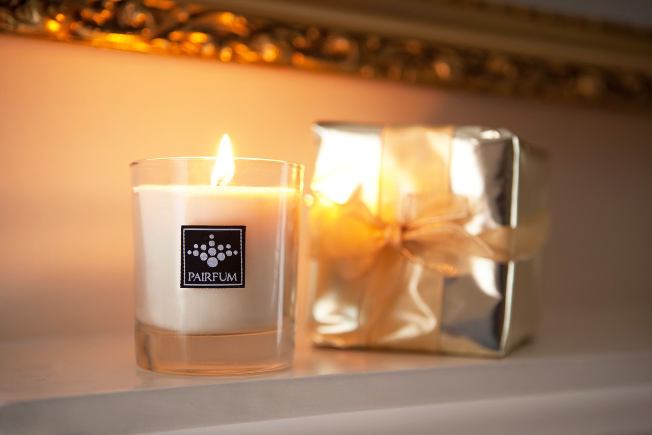 10 Best Scented Candles to Light at Home