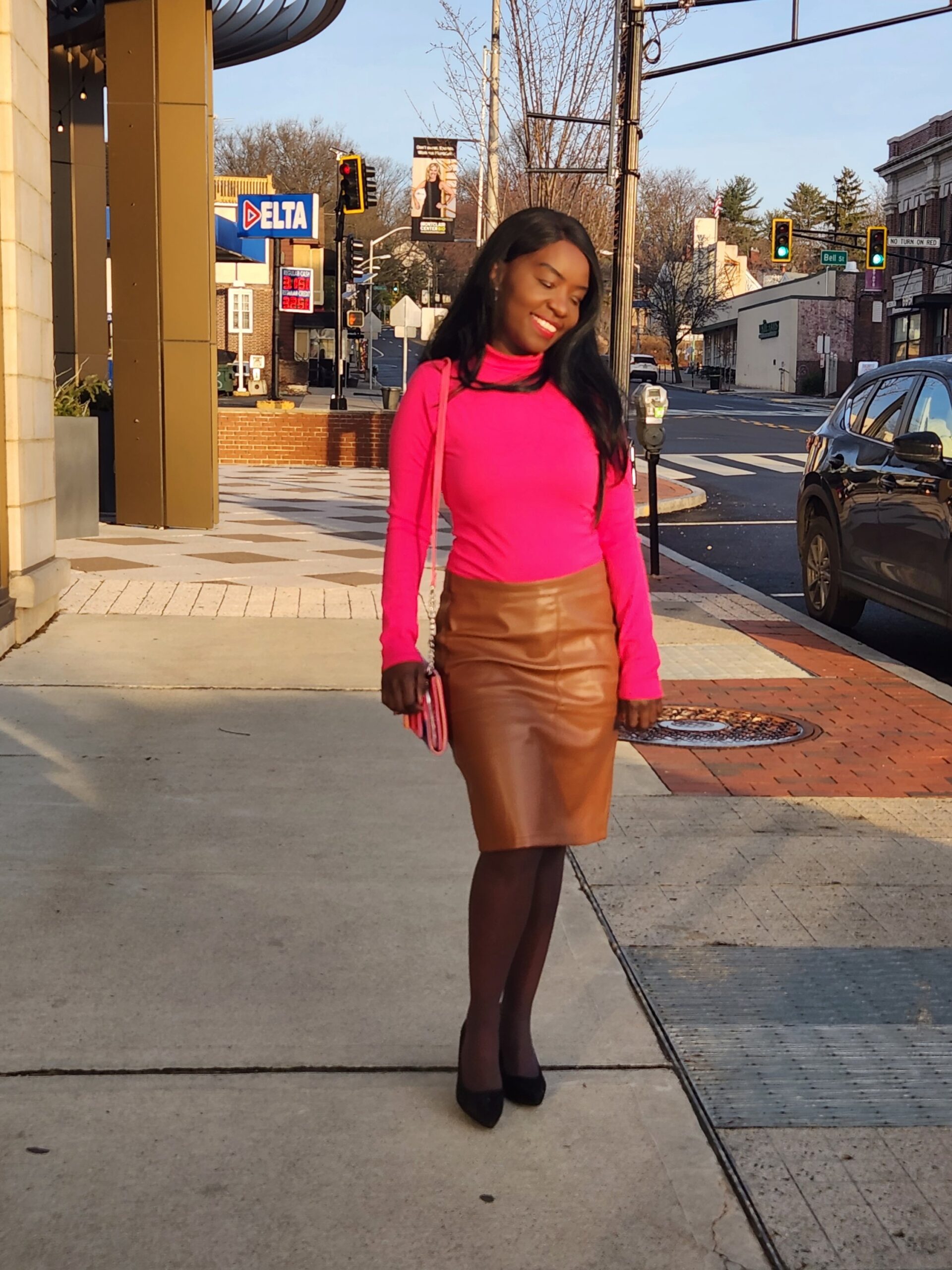 Office Wear Ideas for Women – Pink and Brown