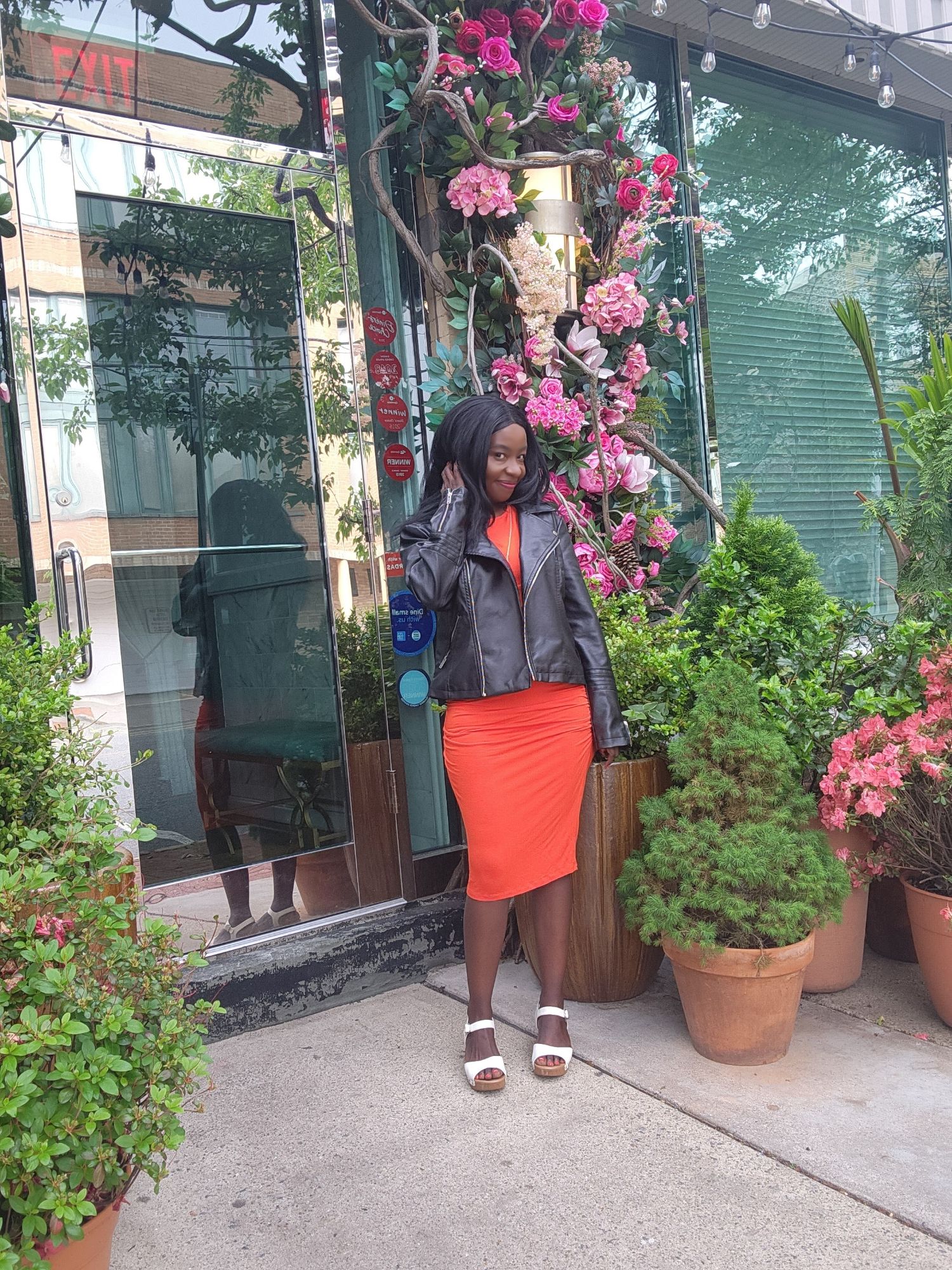 How to Wear an Orange Midi Dress in Summer