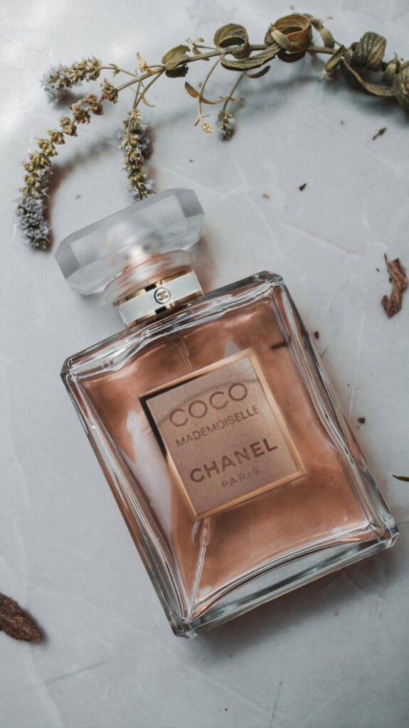 why you should gift her perfume - eau de Parfum Chanel Coco Mademoiselle