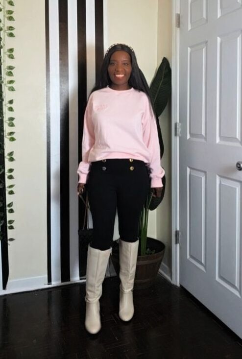 how to Dress up a pink sweatshirt